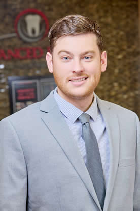 Dr Ryan Perro